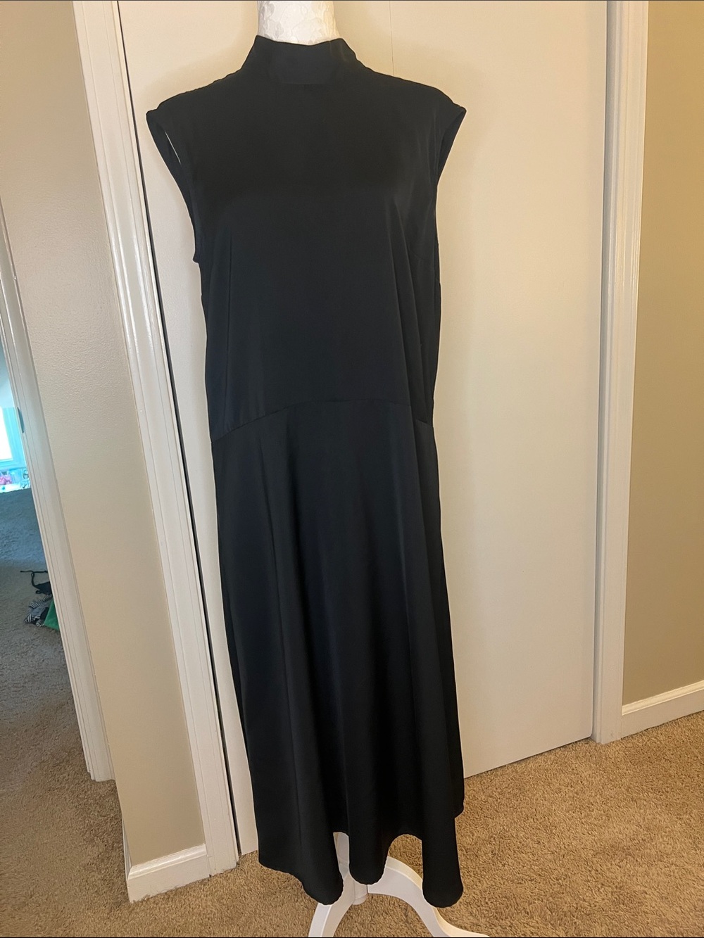 Who What Wear Black Mock Neck Sleeveless Maxi Dress